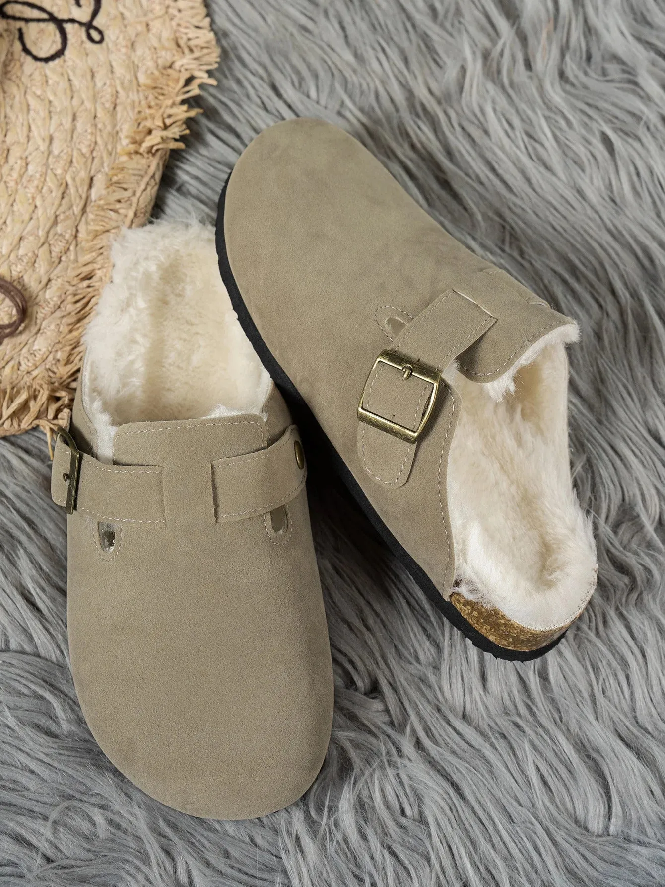 Comwarm Fur Lined Clogs for Women Men Winter Fuzzy Cork Slippers Fur Cork Mules Short Plush House Cork Shoes Winter Zuecos Mujer