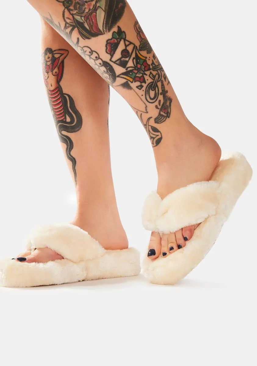 Cream Cozy Lover Slippers