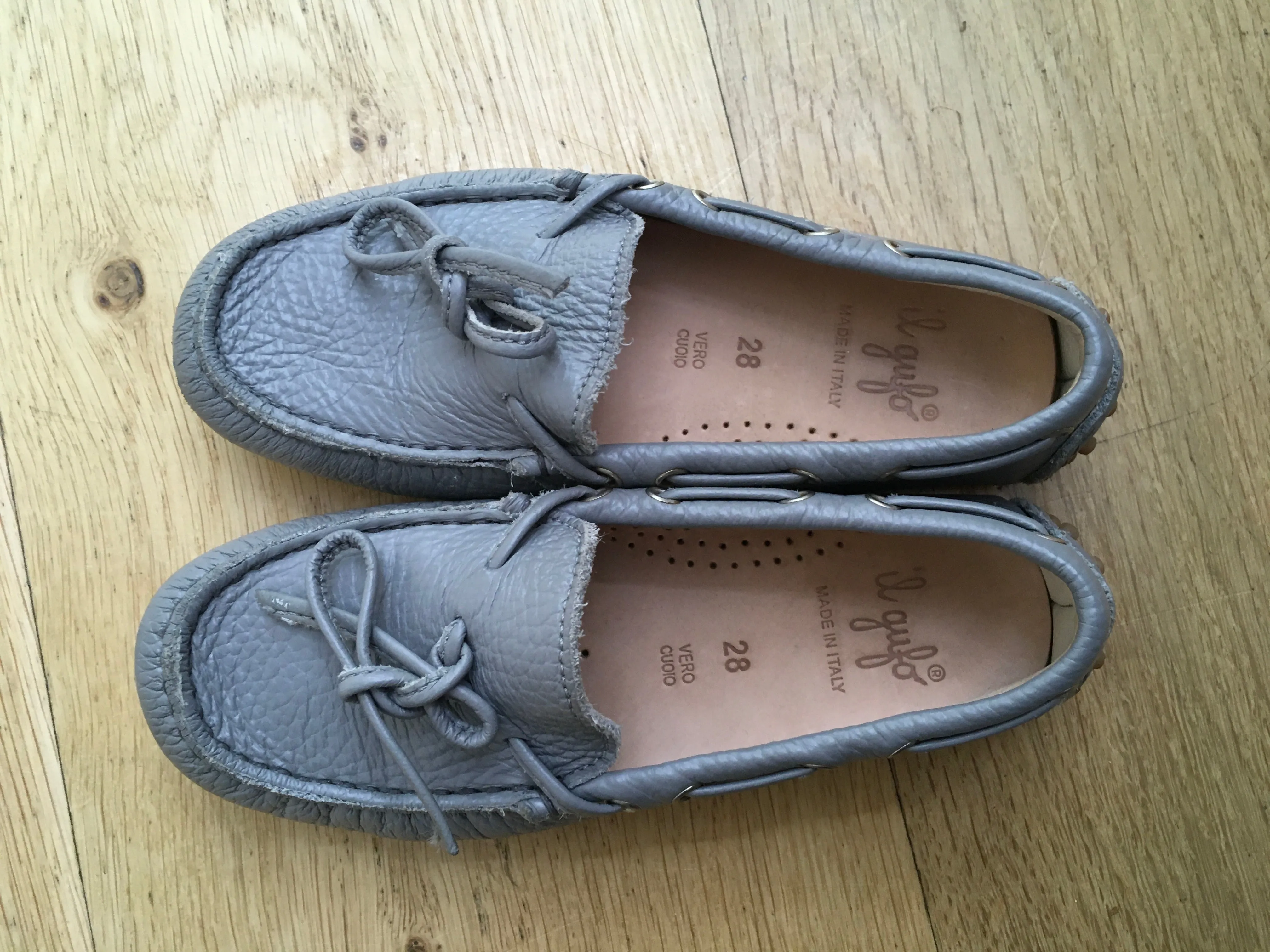 il gufo Children Boys' Grey Round-Toe Loafers Size 28 & 36 children