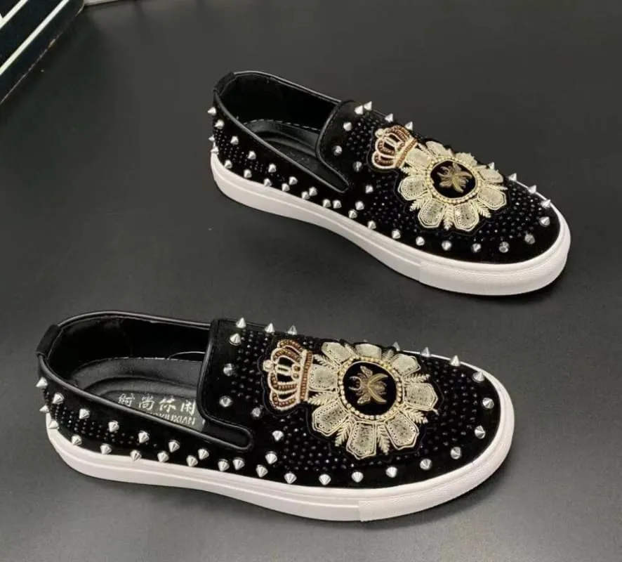 Men's Black Hot Diamond Leather Motif Slip-on Shoes with Gold Embroidery