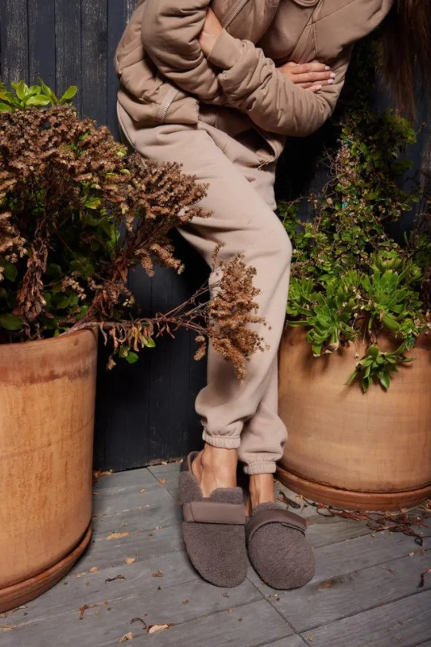 Roam Fuzzy Loafer Mule Taupe